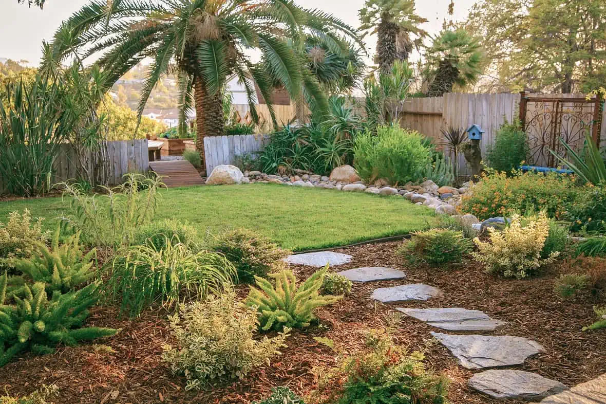 Dry-Set Natural Garden Path